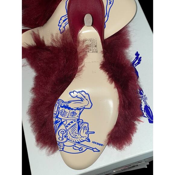 Authentic Burberry Minnie Jackie Shearling Mules Slide Sandal Ripple Red NIB COA - Picture 7 of 13